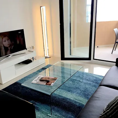 N°12 - Rue De La Verrerie * Cannes
